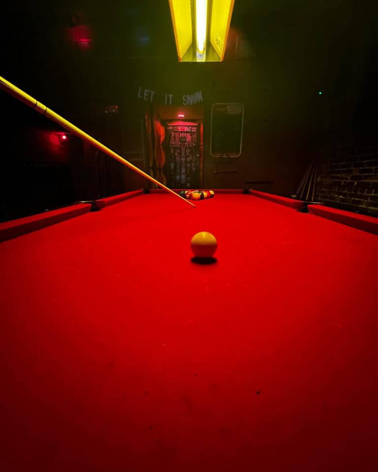 Horses and Divorces in NYC Horses and Divorces in NYC